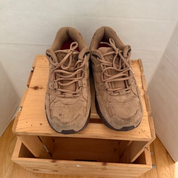 Vionic Size 11 Brown Suede Leather Low Top Performance Comfort Walking Shoes - Picture 9 of 16